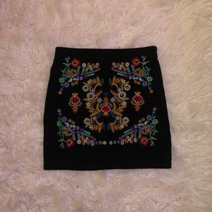 Front Floral Pattern Mini Skirt